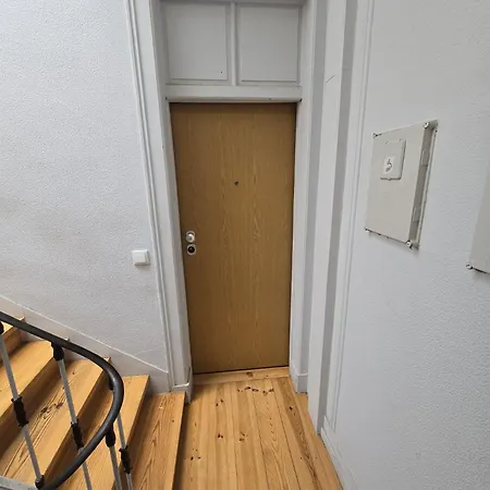 Comfy 3 Bedroom Campo De Ourique דירה